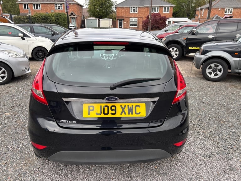 2009 Ford Fiesta 1.4 Zetec 3dr HATCHBACK Petrol Manual