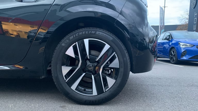 2024 Peugeot 208 50kWh E-Style Hatchback 5dr Electric Auto (7.4kW Charger) (136 ps) Hatchback Ele...