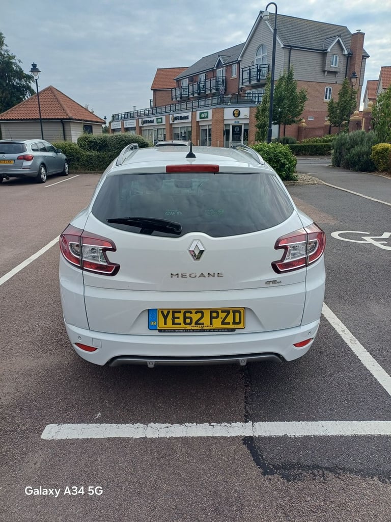 Renault, MEGANE, Estate, 2013, Manual, 1598 (cc), 5 doors