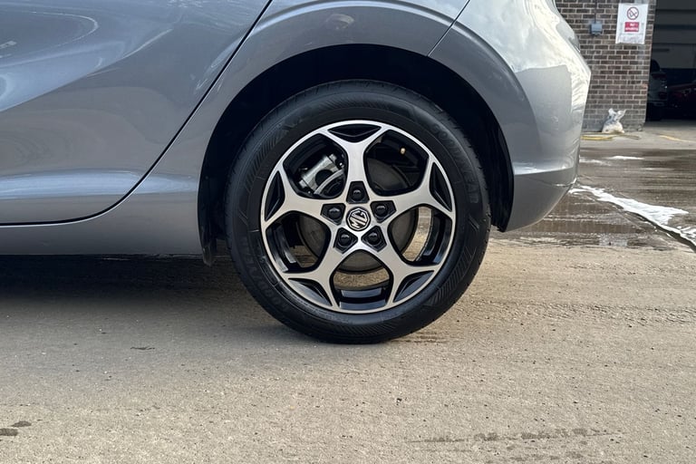 2025 MG MG3 105243 Hatchback Hybrid Automatic