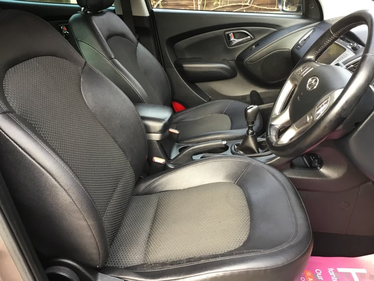 2013 Hyundai Ix35 1.7 CRDi Premium 5dr 2WD ESTATE Diesel Manual