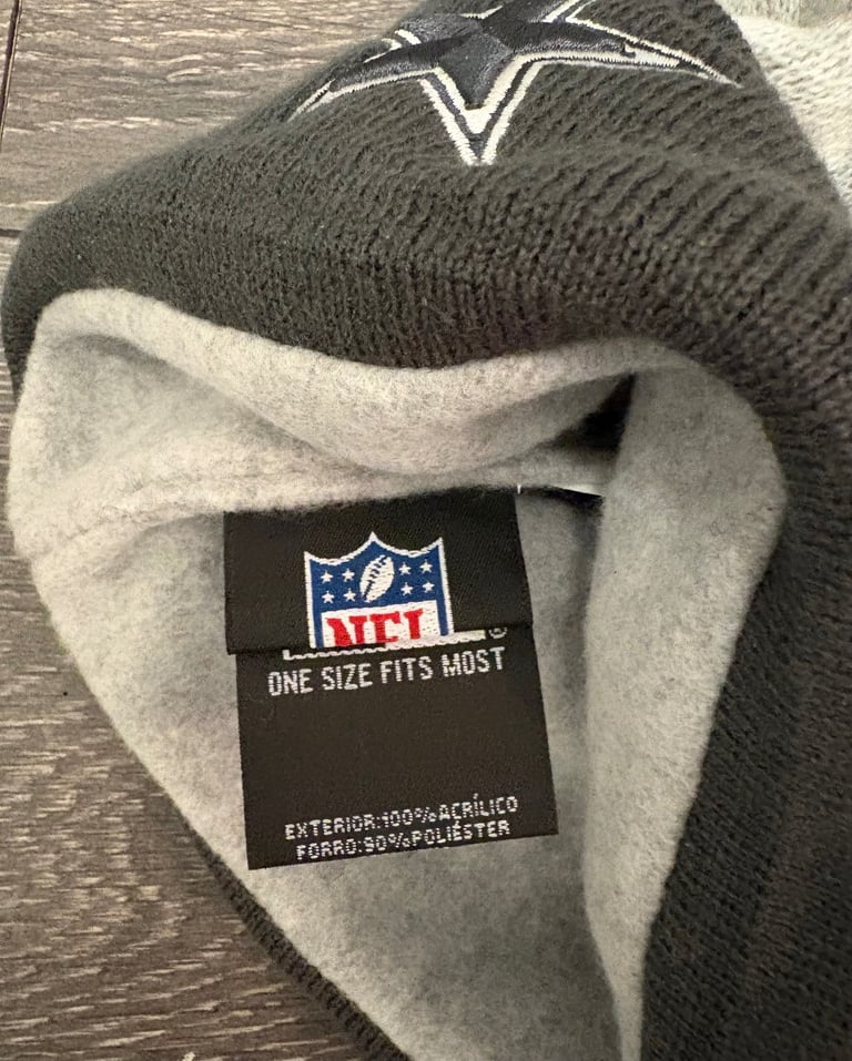 NFL Genuine Dallas Cowboy Beanie fits all sizes