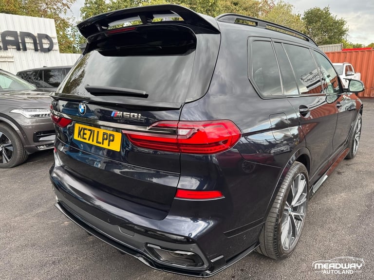 2022 BMW X7 4.4 M50i V8 Dark Shadow Edition SUV 5dr Petrol Auto xDrive Euro 6 (s/s) (53 ESTATE Pe...