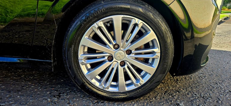 2018 PEUGEOT 208 ALLURE 1.2 ULEZ 
