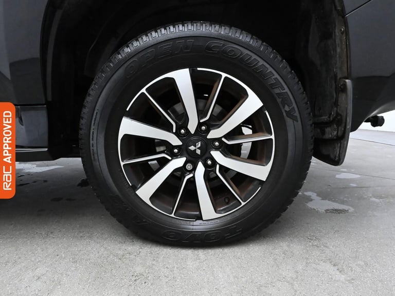 2020 Mitsubishi Shogun Sport 2.4D 4 SUV 5dr Diesel Auto 4WD Euro 6 (181 ps) Estate DIESEL Automatic
