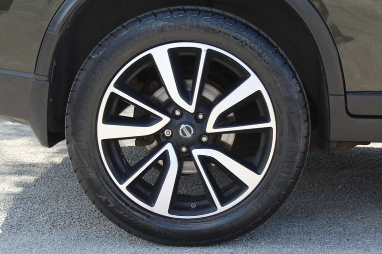 2014 Nissan X-Trail 1.6 dCi N-Tec 5dr 4WD ESTATE DIESEL Manual