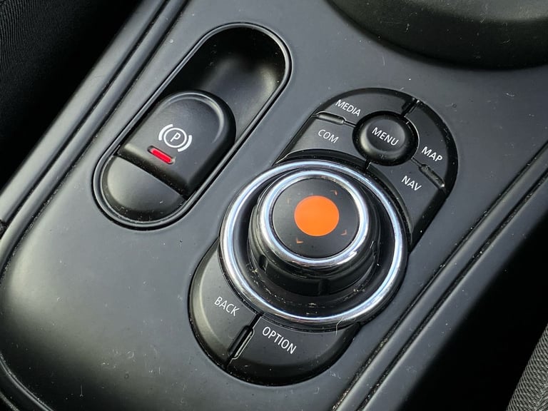 2020 MINI Countryman 1.5 Cooper Classic 5dr Hatchback PETROL Manual