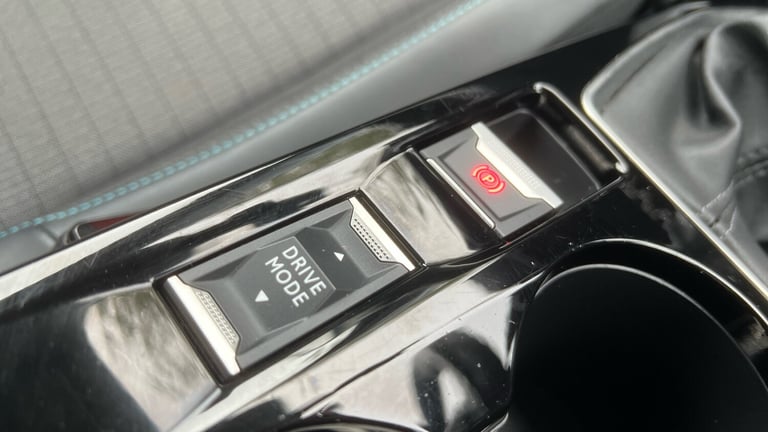 2021 Peugeot 208 1.2 PureTech 100 Allure 5dr Petrol Hatchback Hatchback Petrol Manual