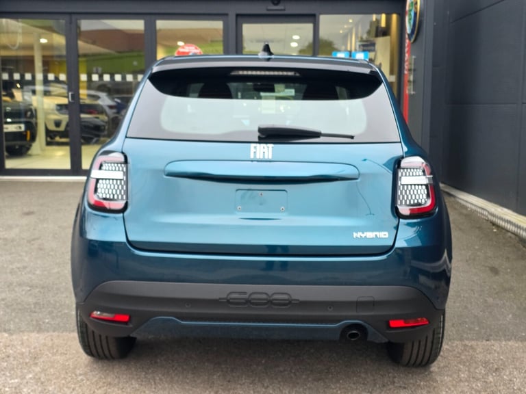 2025 Fiat 600 1.2 Hybrid 48V 5dr eDCT-6 Hatchback Petrol Automatic