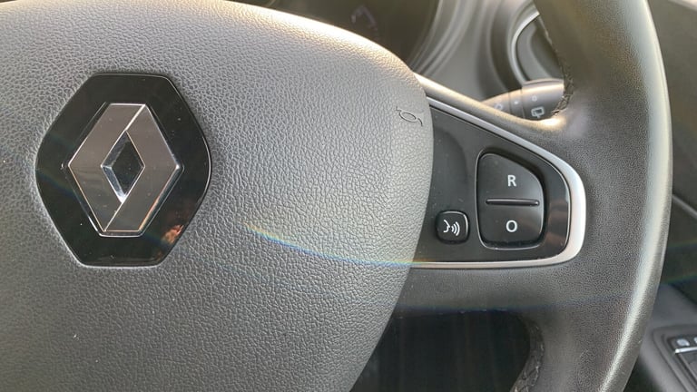 2018 Renault Captur 0.9 TCe ENERGY Iconic SUV 5dr Petrol Manual Euro 6 (s/s) (90 ps) SUV Petrol M...