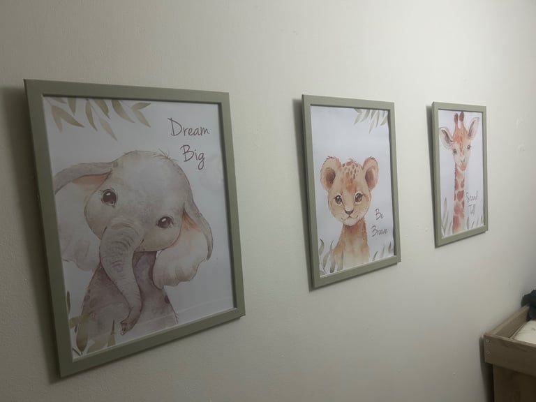 Safari animal themed nursery decor 