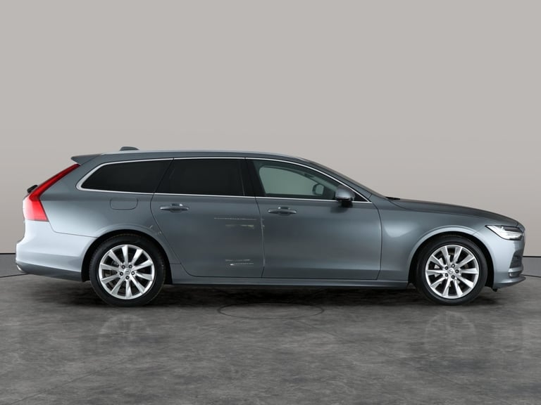 2019 Volvo V90 2.0 D4 Momentum Plus Estate 5dr Diesel Auto Euro 6 (s/s) (190 ps) - SENSUS  Estate...