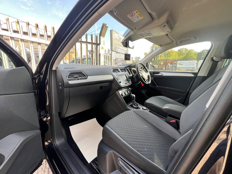 2016 Volkswagen Tiguan 2.0 TDi 150 4Motion SE Nav 5dr DSG ESTATE DIESEL Automatic