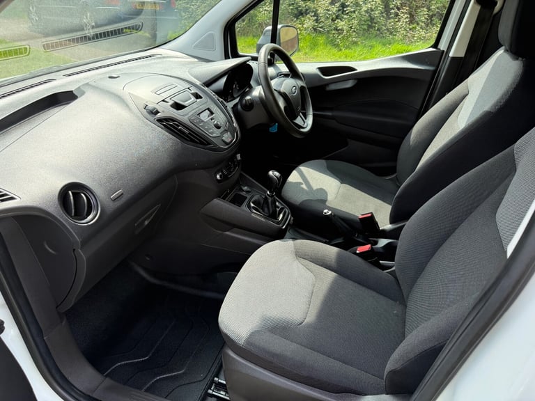 2019 Ford Transit Courier 1.5 TDCi Van [6 Speed] 15 FORD DEALER SERVICES CAMBELT REPLACED PLUS VA...