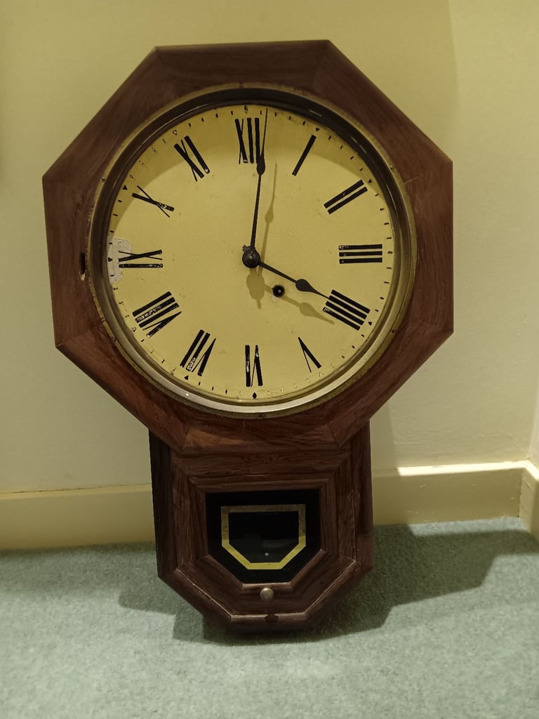 image for Railway waiting room clock