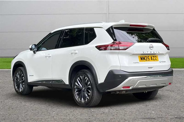 2025 Nissan X-Trail 1.5 E-POWER E-4ORCE 213 TEKNA 5DR [7 SEAT] AUTO 4x4 Hybrid Automatic