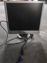 image for PC monitor 19 inch
