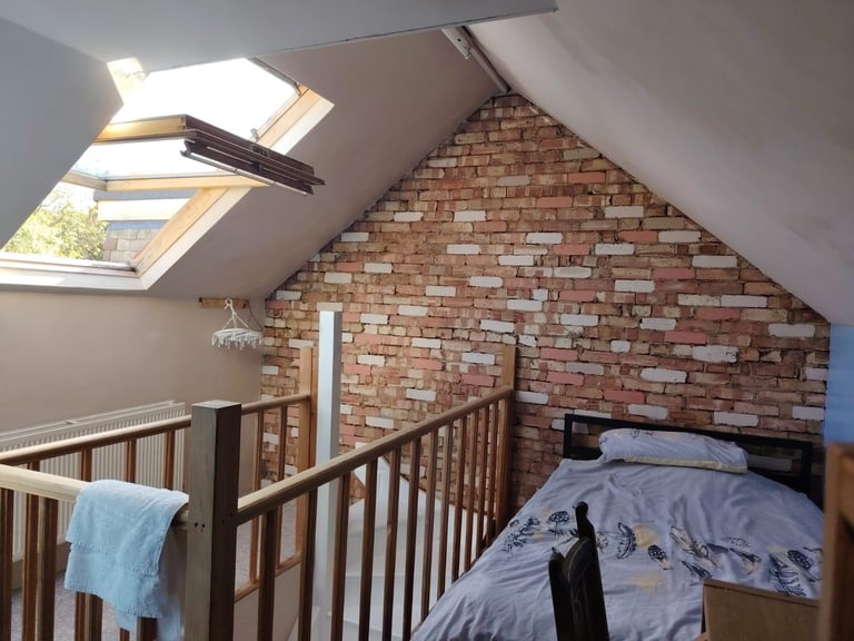 5 bed house