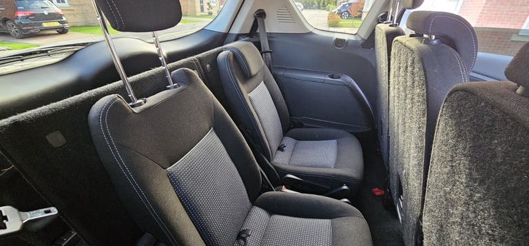 Ford, S-MAX, MPV, 2012, Manual, 1560 (cc), 5 doors