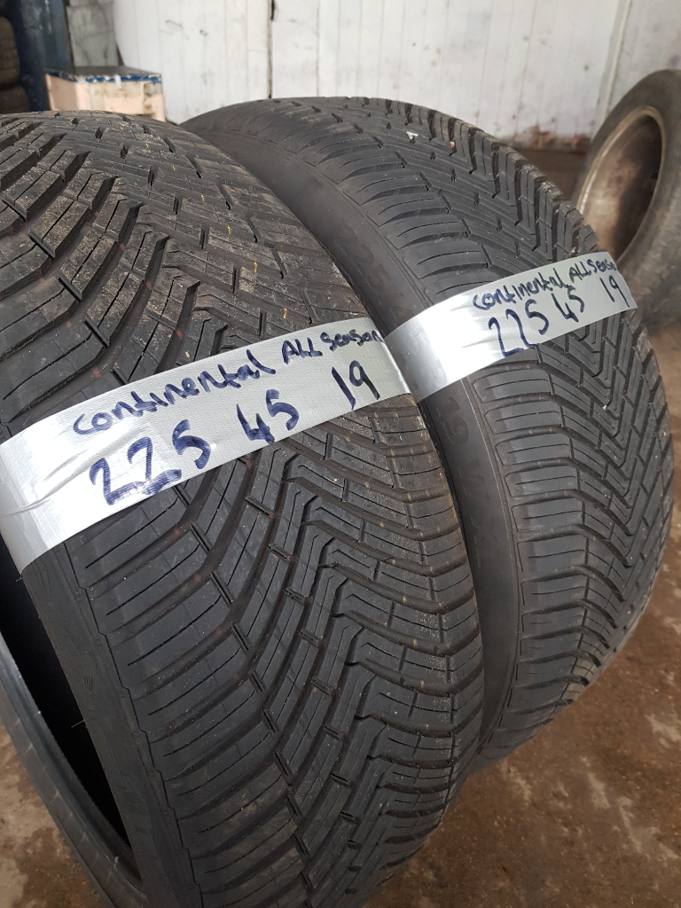 225 45 19 Conti CrossConatct Like New Tyres Matching pair ONLY £100fitted & balanced open 7 days 
