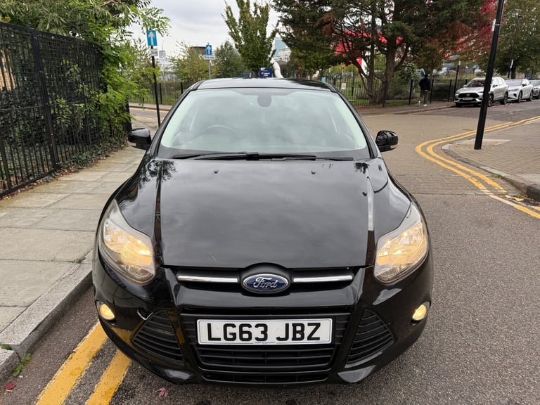 2014 Ford Focus 1.0 EcoBoost Zetec 5dr HATCHBACK Petrol Manual