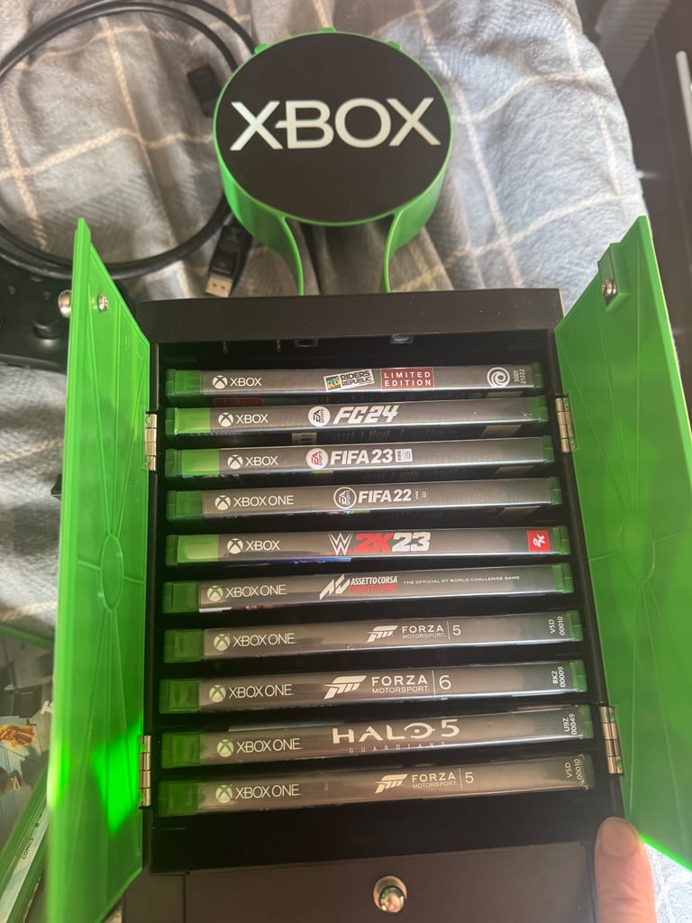 Xbox one x boxed bundle