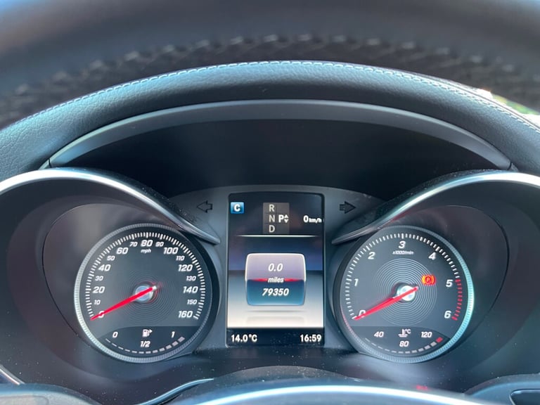 2015 Mercedes-Benz C Class 2.1 C250d AMG Line (Premium Plus) Saloon 4dr Diesel 7G-Tronic+ Euro 6 ...