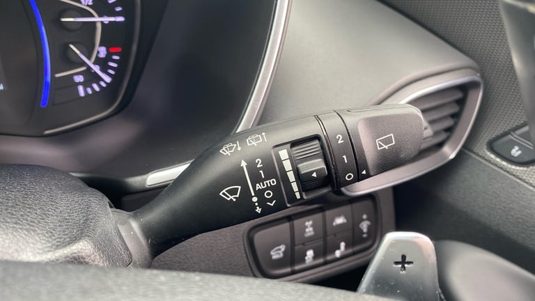 2019 Hyundai Santa Fe 2.2 CRDi Premium SE 5dr 4WD Auto ESTATE DIESEL Automatic