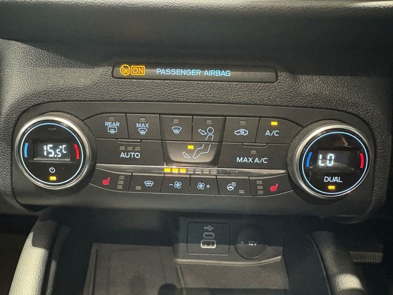 2022 Ford Kuga 2.5 Duratec 14.4kWh Vignale SUV 5dr Petrol Plug-in Hybrid CVT Euro 6 (s/s)  HATCHB...