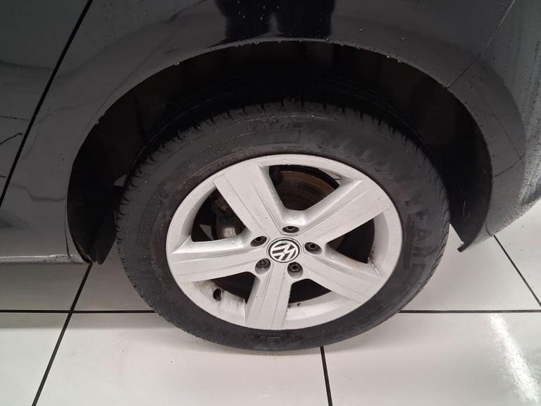 2014 Volkswagen Golf 1.6 TDI BlueMotion Tech Match Hatchback 5dr Diesel Manual Euro 5 (s/s) (105 ...