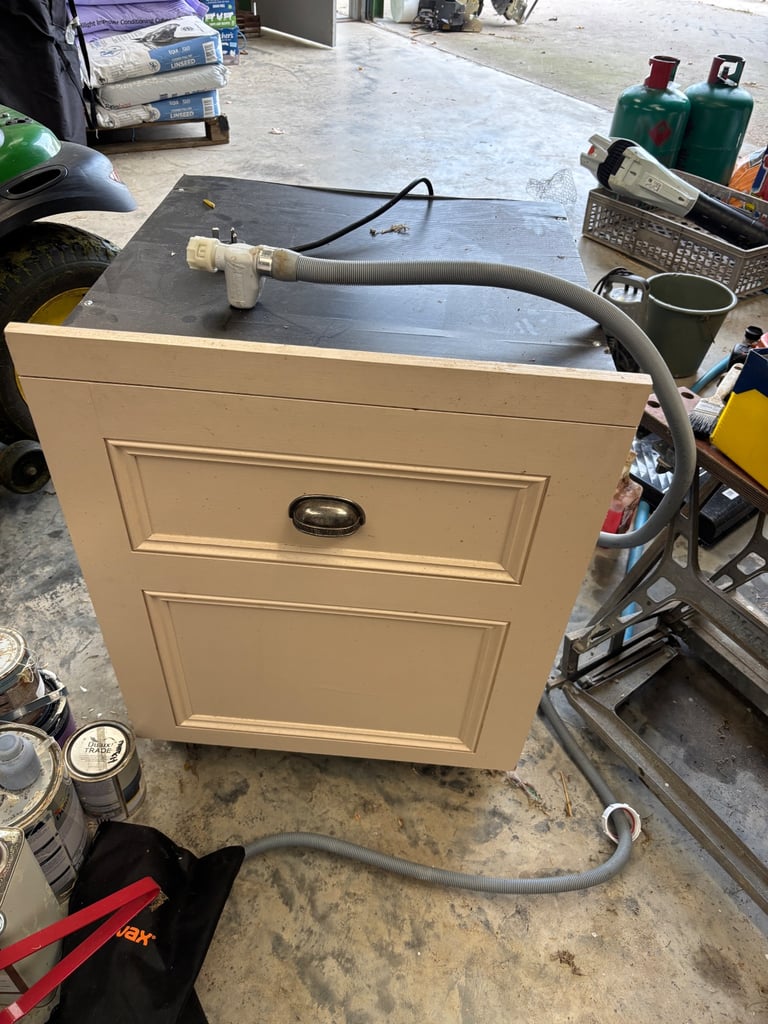 image for Built in full size Smeg Dishwasher