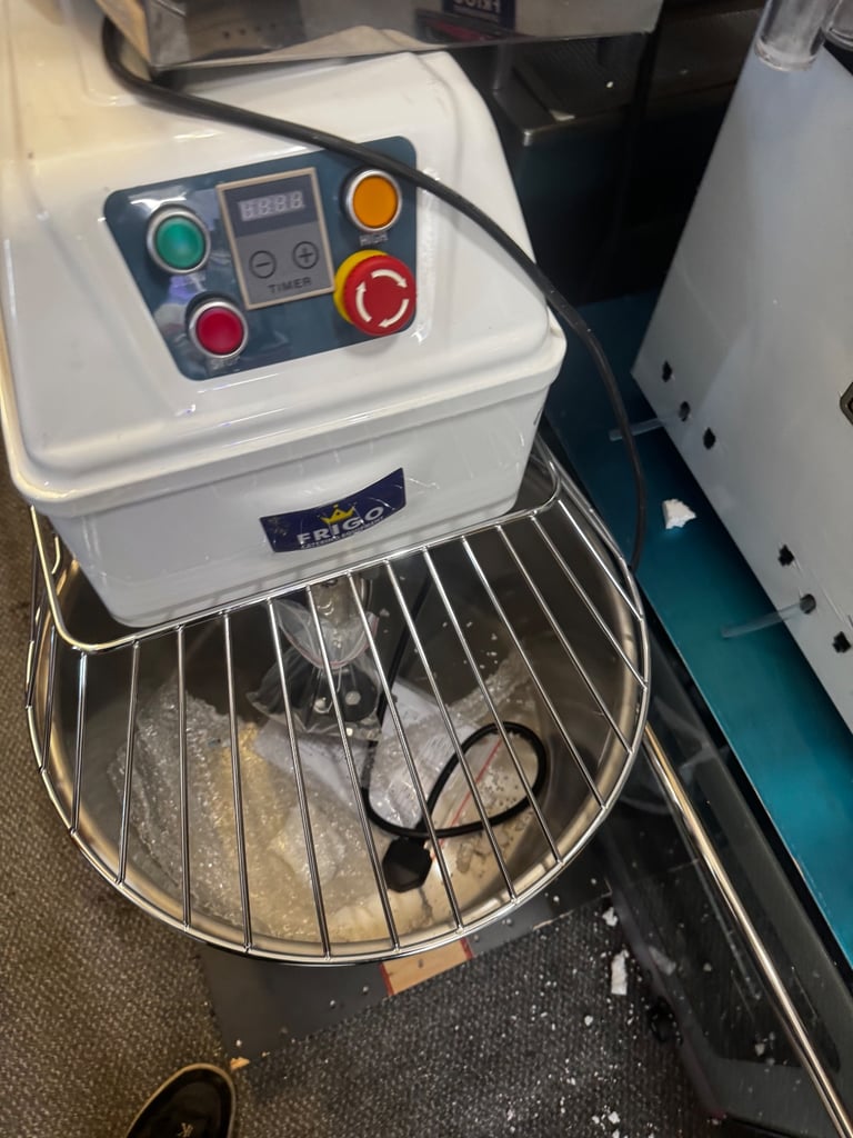 Commercial mixer 