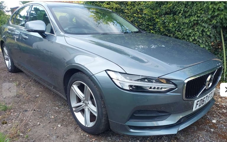 2017 Volvo S90 2.0 S90 Momentum D4 Auto 4dr Saloon Diesel Automatic
