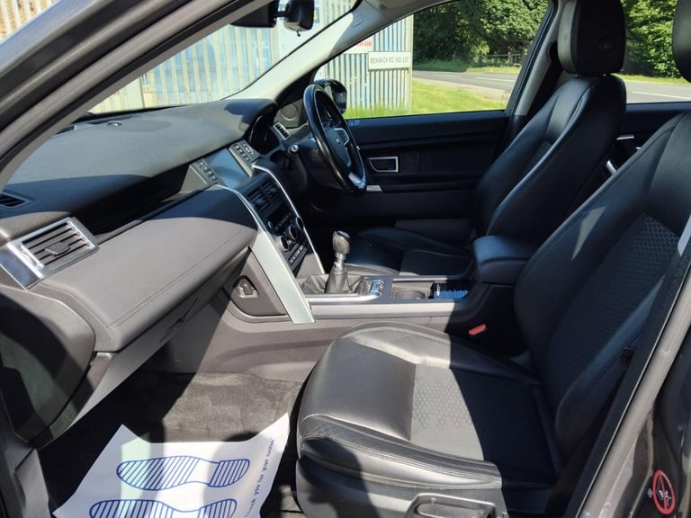 LAND ROVER DISCOVERY SPORT 2.0 TD4 SE Tech Grey Manual Diesel 2015