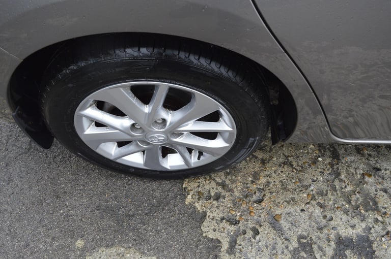 2014 Toyota Auris 1.8 VVTi Hybrid Icon 5dr CVT Auto SAT NAV ULEZ HATCHBACK Petrol/Electric Hybrid...