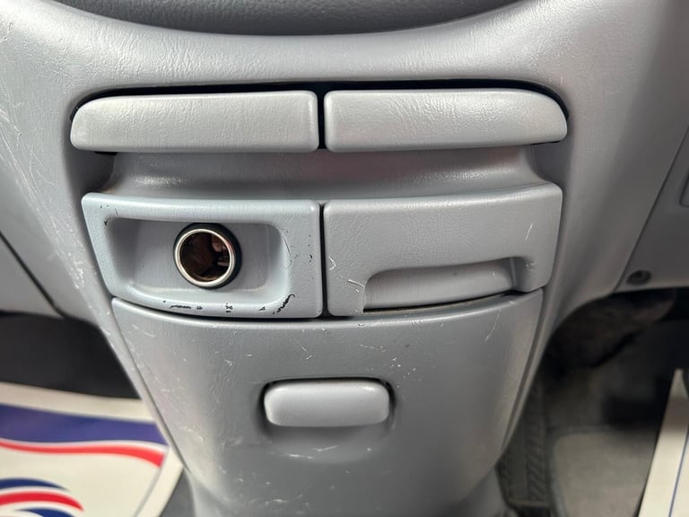 2001 Toyota Previa 2.4 CDX 5dr (7 Seats) MPV Petrol Automatic