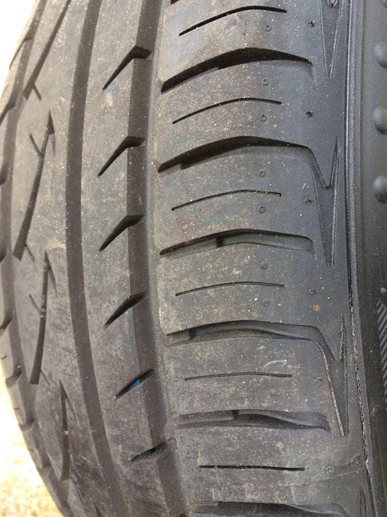 image for Ford wheel with brand new Hankook tyre 205 55 16