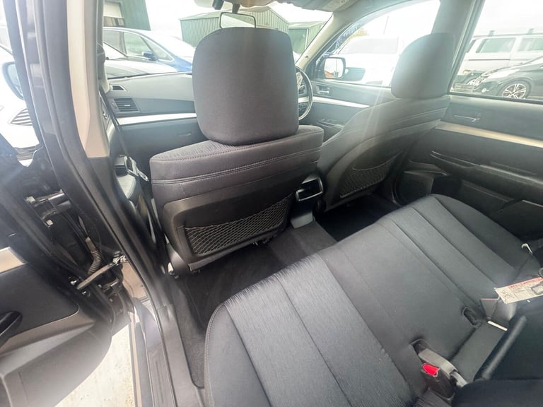 2011 Subaru Legacy 2.0i ES Nav 5dr ESTATE PETROL Manual