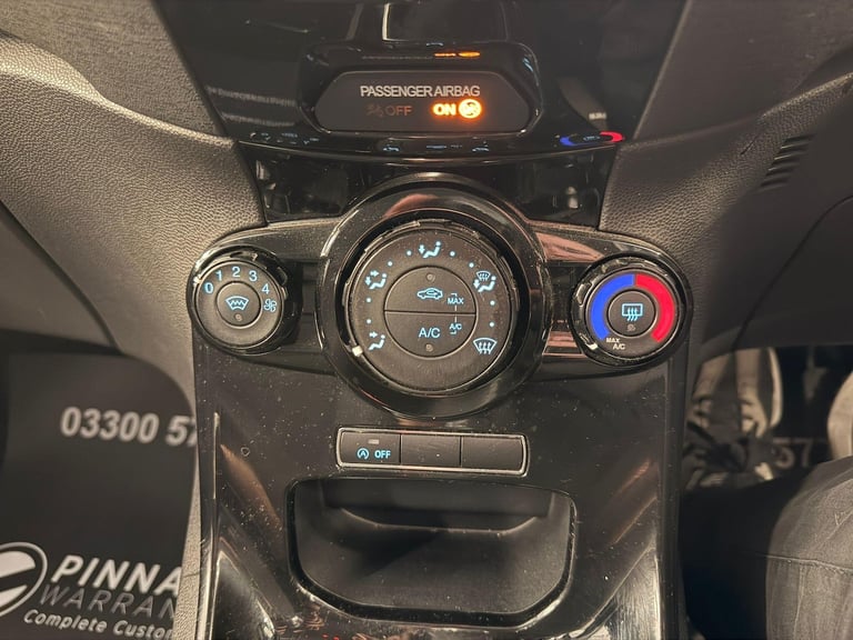 2014 Ford Fiesta 1.0T EcoBoost Zetec Euro 5 (s/s) 5dr HATCHBACK Petrol Manual