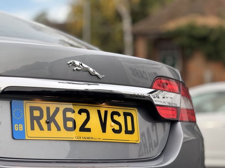 2012 Jaguar XF 3.0d V6 Luxury Saloon 4dr Diesel Auto Euro 5 (240 ps) Saloon Diesel Automatic