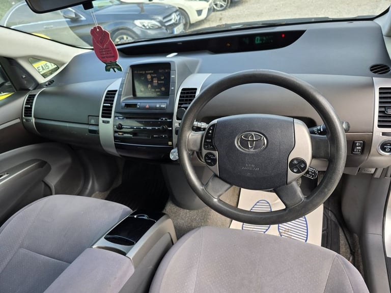 2005 05 TOYOTA PRIUS 1.5 T4 HATCHBACK 5DR PETROL HYBRID CVT (104 G/KM, 76 BHP)