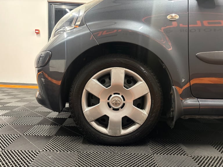 2006 Toyota AYGO 1.0 VVT-i + 5dr MMT HATCHBACK Petrol Automatic
