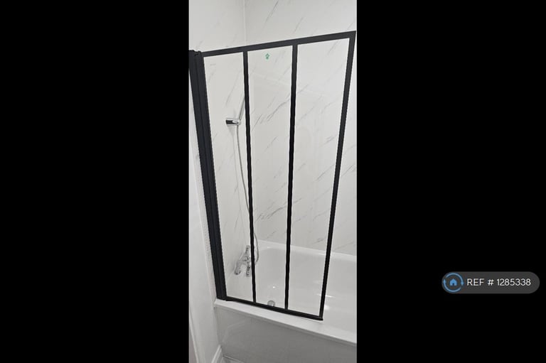 1 bedroom flat in Pleasant Row, Gillingham, ME7 (1 bed) (#1285338)