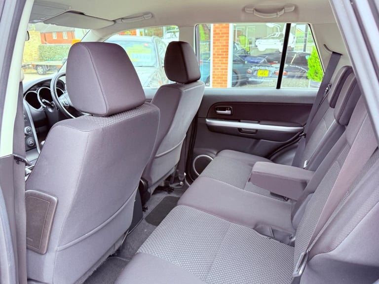SUZUKI GRAND VITARA 2.4 VVT SZ4 2011
