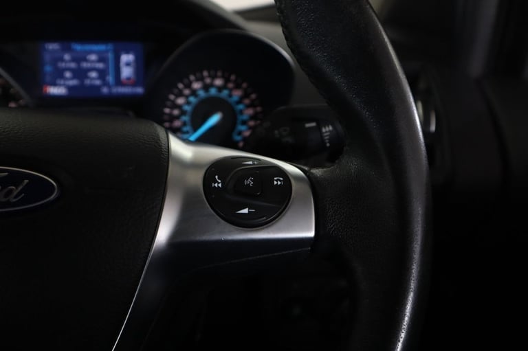 2016 Ford Kuga 1.5 EcoBoost 182 Zetec 5dr Auto HATCHBACK PETROL Automatic