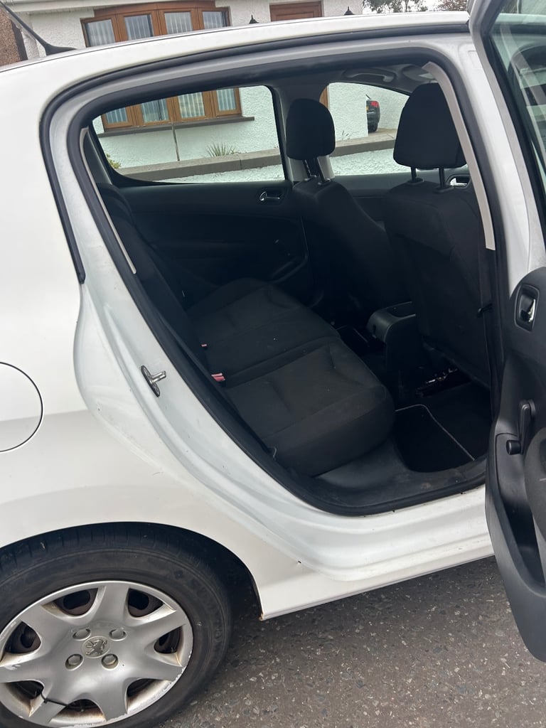 Peugeot, 308, Hatchback, 2009, Manual, 1560 (cc), 5 doors