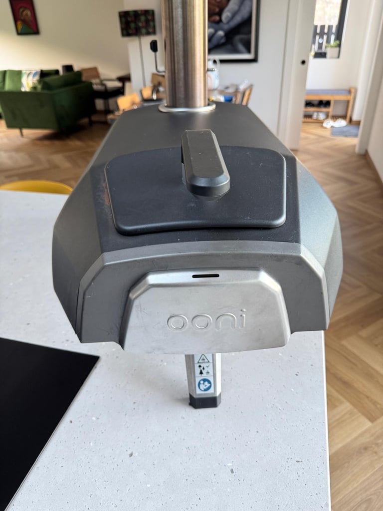 Ooni Pizza Oven and Accessories 