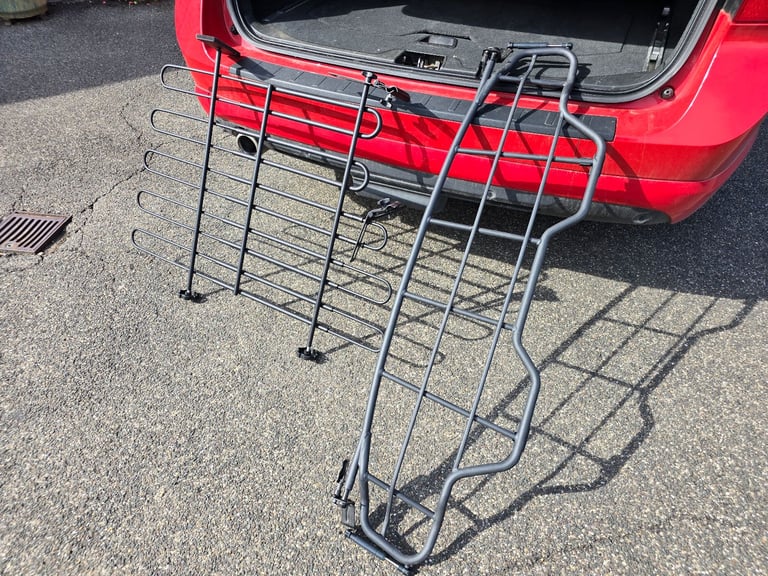 image for Genuine Volvo V70 dog guard and divider