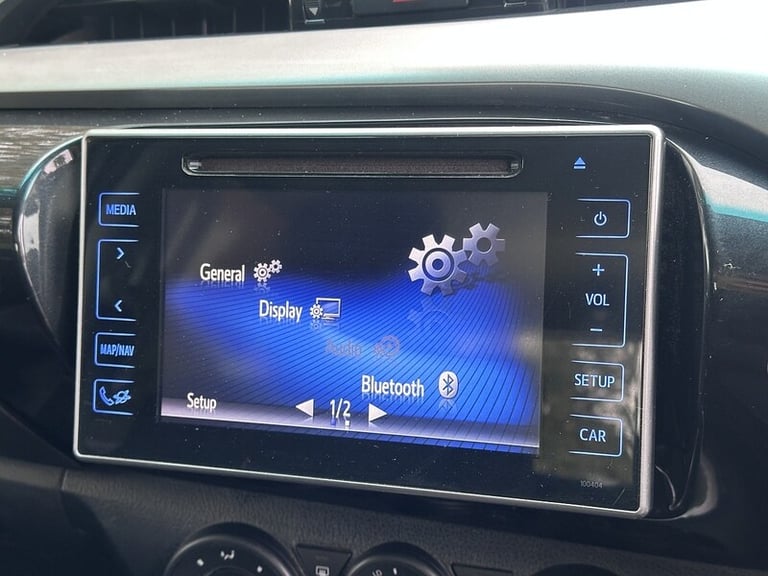 2020 Toyota Hilux D-4D Icon Pickup Diesel Manual