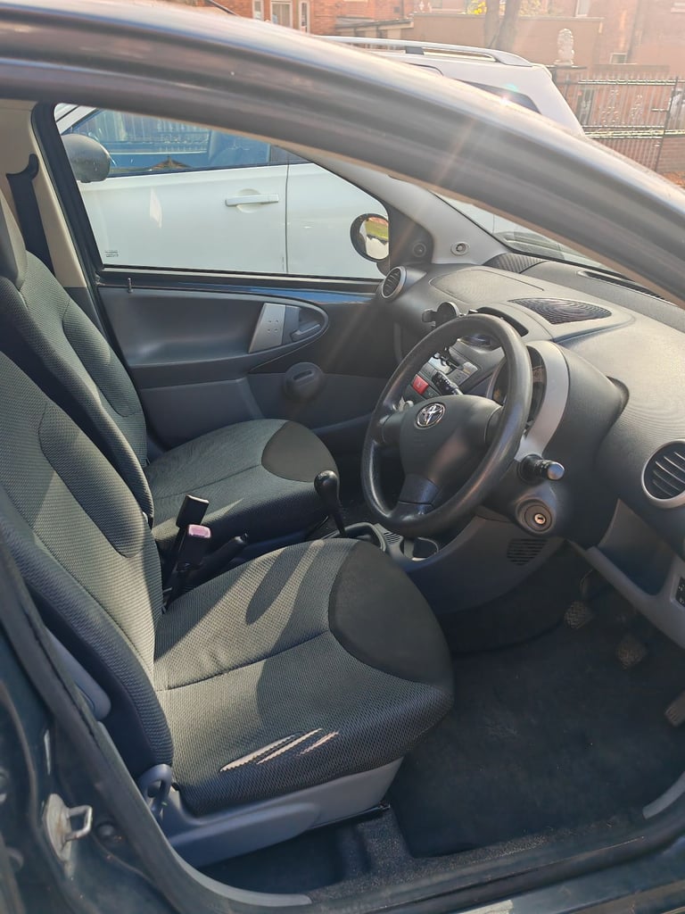 Toyota, AYGO, Hatchback, 2005, Manual, 998 (cc), 5 doors